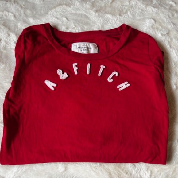 2/$30 Abercrombie & Fitch Long-Sleeve Crew-neck Shirt Ladies Junior Size Small - Picture 1 of 10
